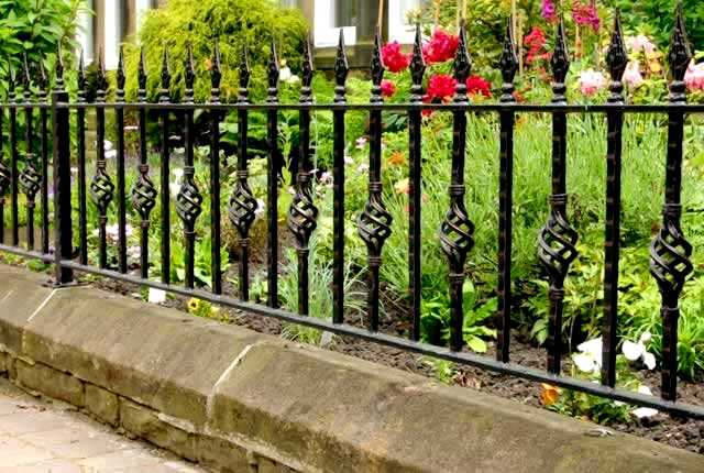 Modern ironwork fence cast iron railing designs for garden decor for sale--IOK-238
