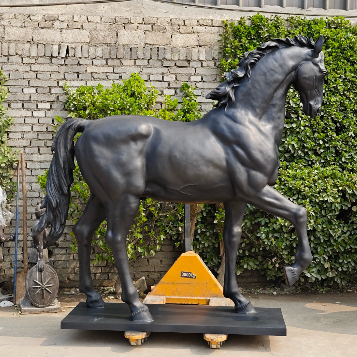 large bronze horse statue