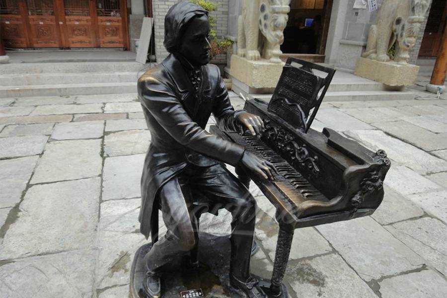 Life size classical street sitting bronze pianist sculpture