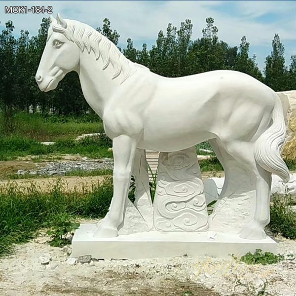 Garden outdoor marble horse statue