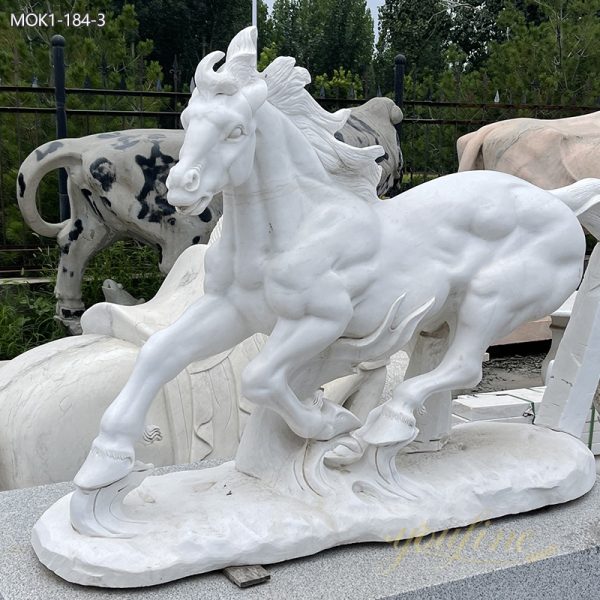 Garden outdoor marble horse statue