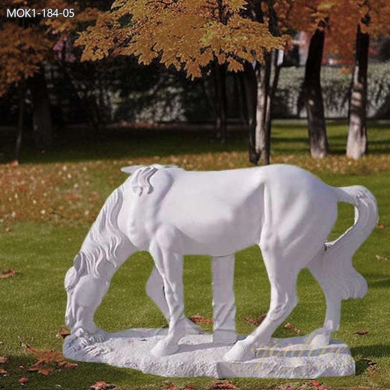 Garden outdoor marble horse statue