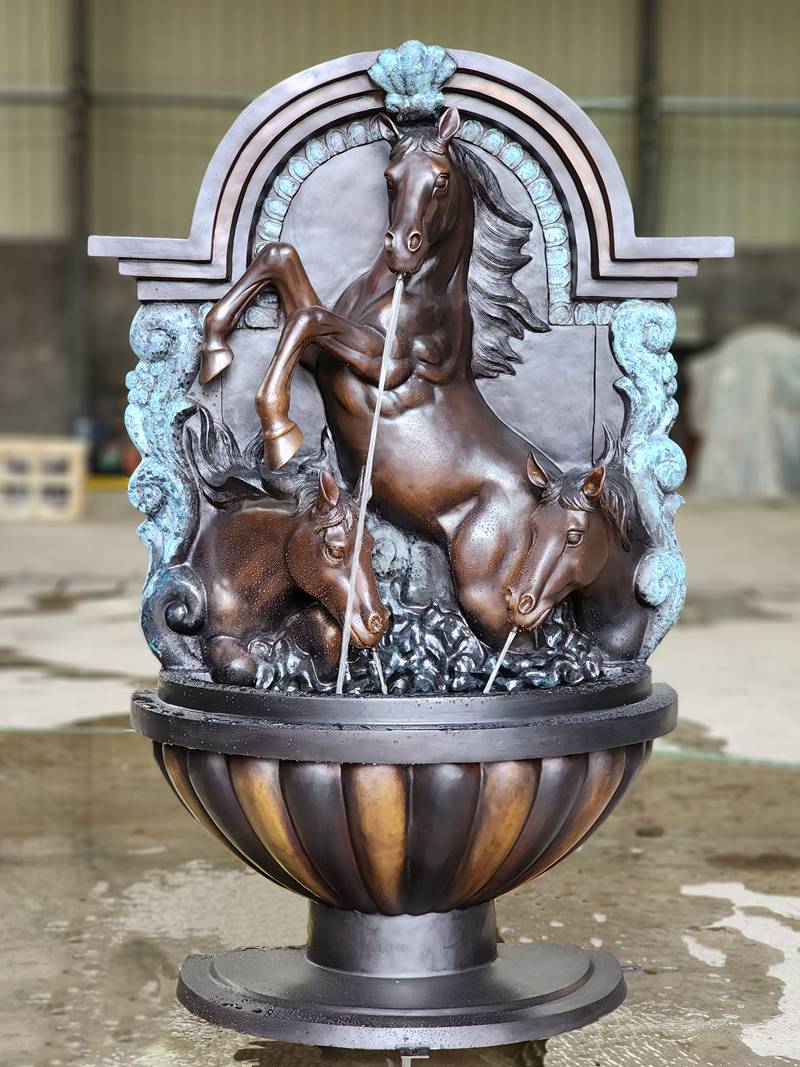 bronze horse fountain