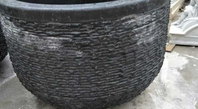 black marble tub