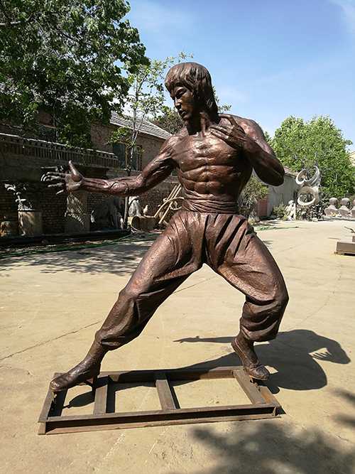 Outdoor Bruce Lee Bronze Sculpture For Sale