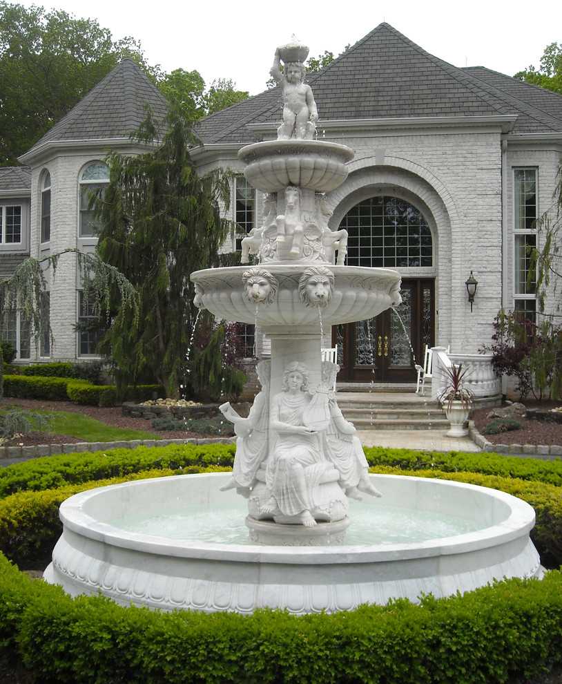 Install A Large Garden Lion Head Marble Foutain In Netherland