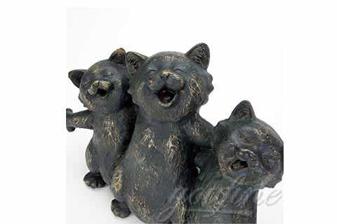 bronze cats art outdoor statue