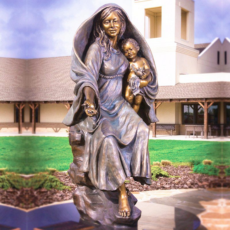 mary holding baby jesus statue