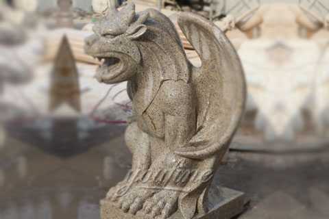 Outdoor garden decor yellow granite stone gargoyles statues