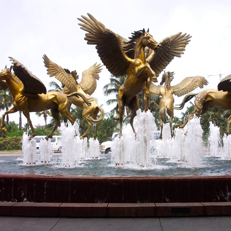 flying horse statues fountain