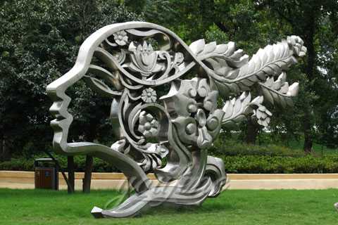 outdoor metal Abstract human head
