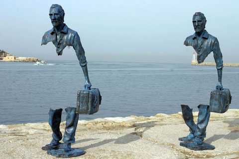1 m height Catalano sculpture for the entrance hall of my house