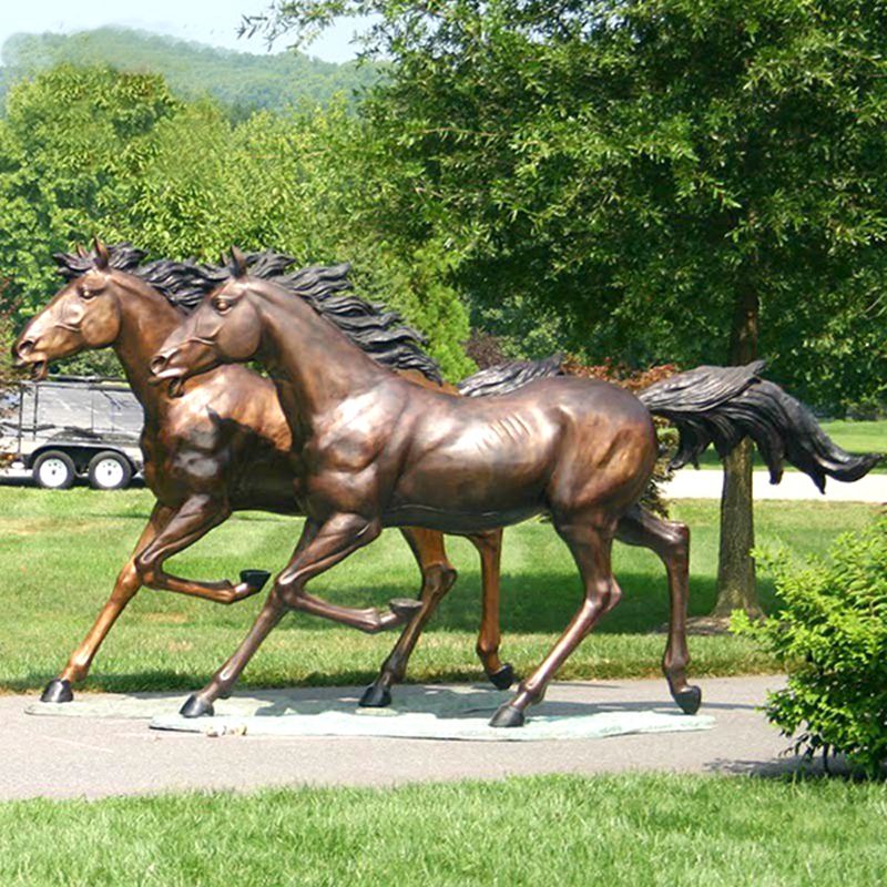 horse statue