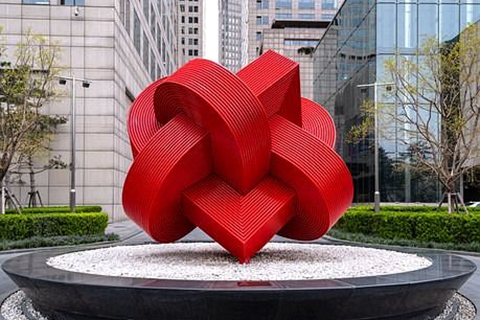 Modern Abstract Red Knot Metal Sculpture for Park Decor