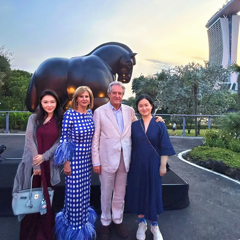 Clients Visit Botero Horse Bronze Sculpture at Singapore Marina Bay Public Art Exhibition