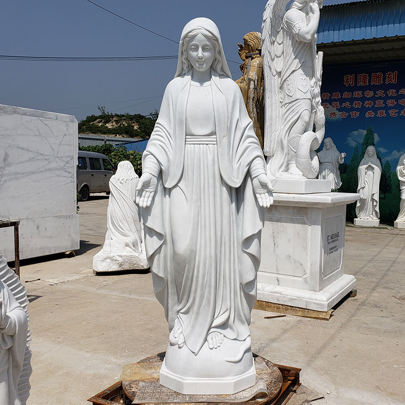 Marble Virgin Mary Statue for a Costa Rican Church