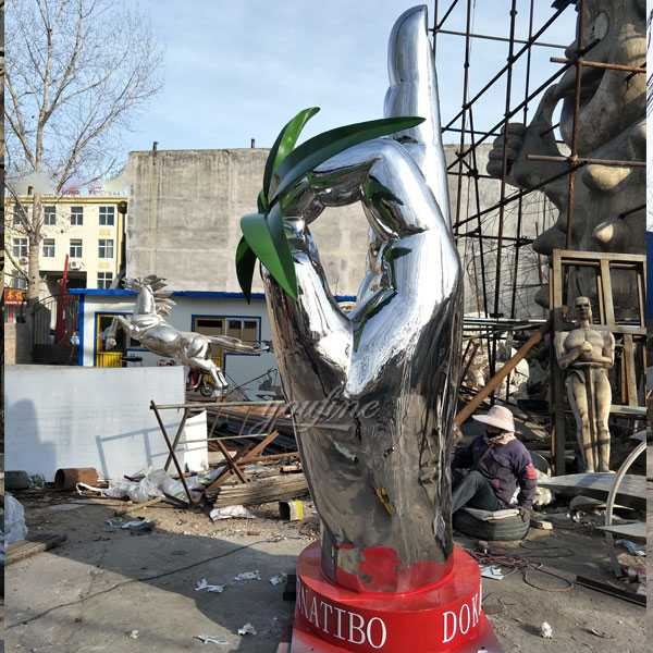 customized modern large metal sculptures mirror famous stainless steel sculpture for sale