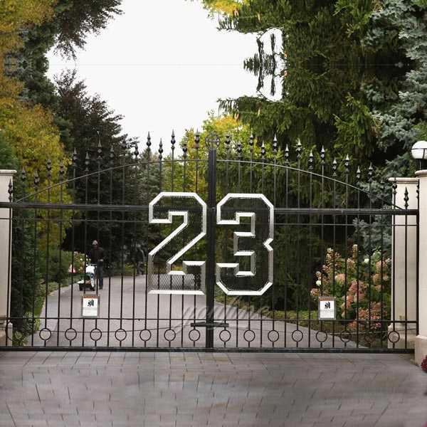 hot selling new design cheap wrought iron driveway gates designs for decoration