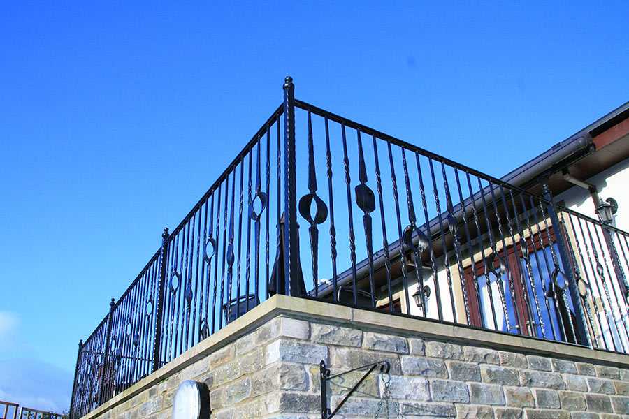 Beautiful metal fence ornate large wrought iron balusters for balcony designs for sale–IOK-154