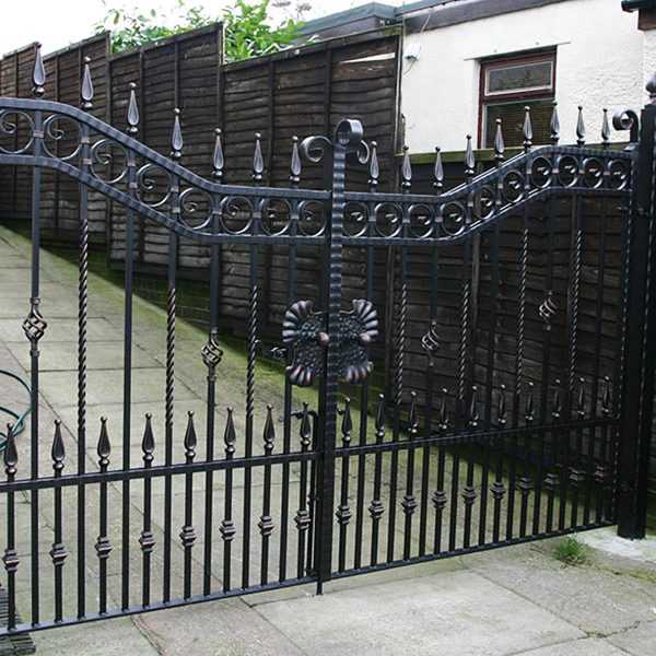 High quality decorative metal home wrought iron entrance gates for sale--IOK-192