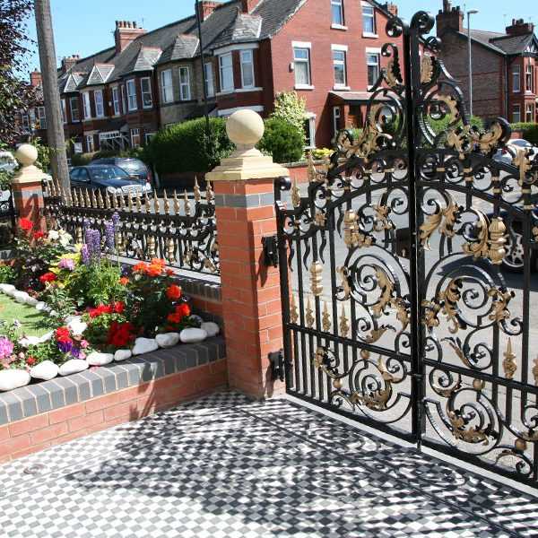 High quality gold ornate wrought iron entrance gate designs for sale--IOK-193