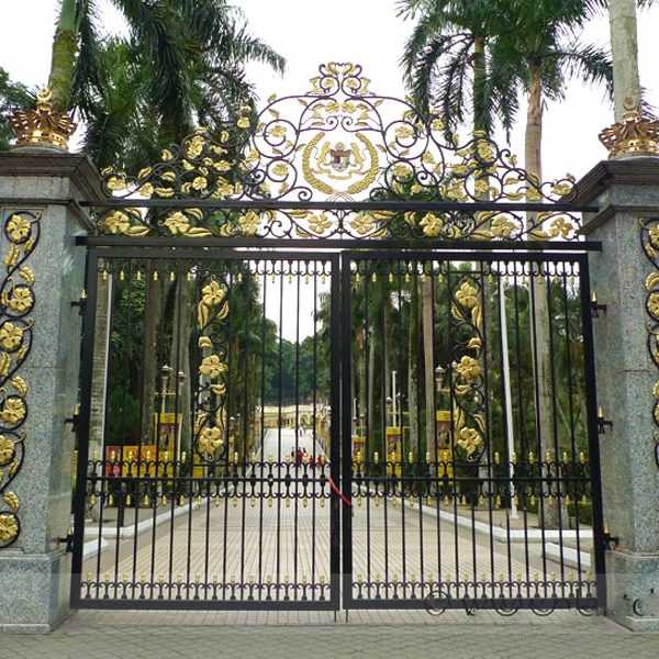 Cheap small farm casting iron swing driveway gate design for sale--IOK-196