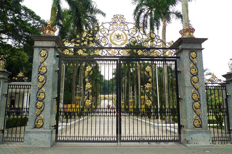 Modern-estate-entrance-wrought-iron-double-driveway-gate-designs-for-garden-cost-for-sale-IOK-183