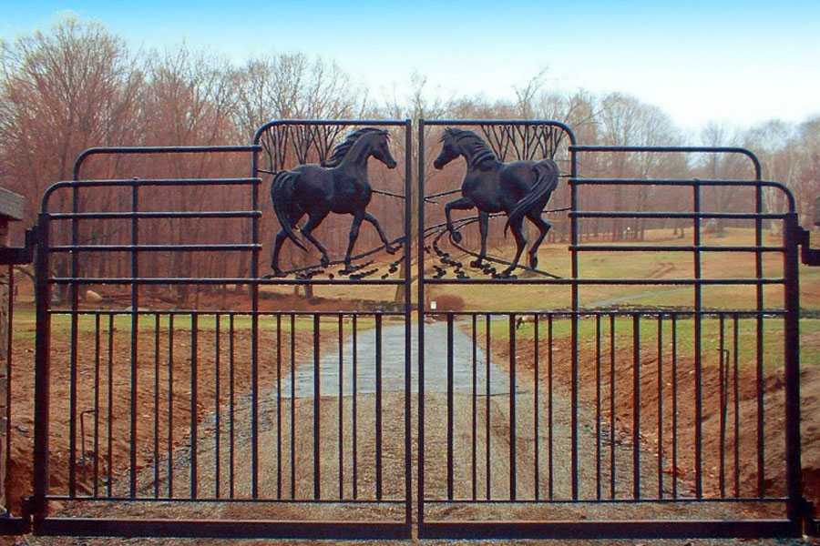 Vintage cattle sliding wrought iron driveway gates with horses designs for sale–IOK-180