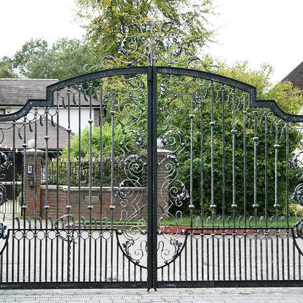 Cheap small farm casting iron swing driveway gate design for sale--IOK-196