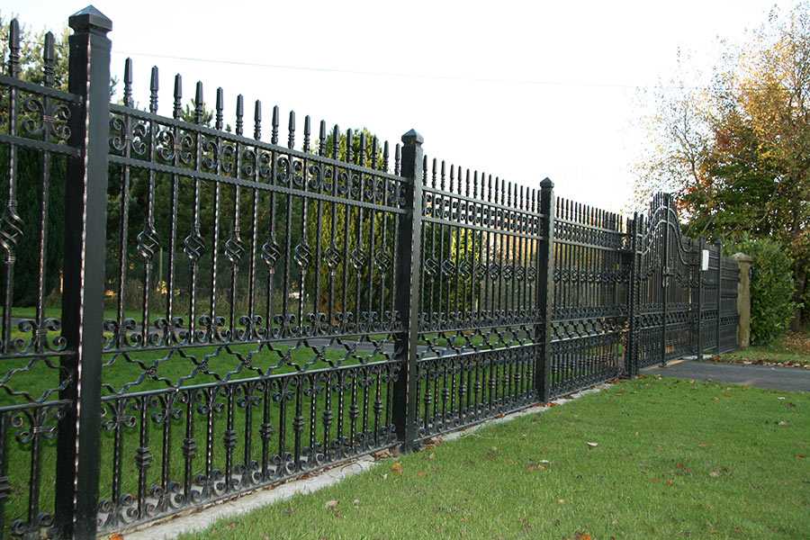 wholesale wrought iron fence panels