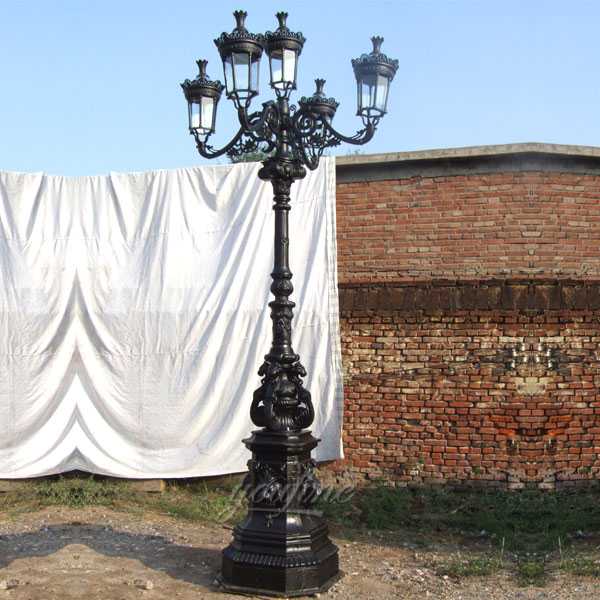 Easy hot selling in bulk popular cast iron street lamp post design