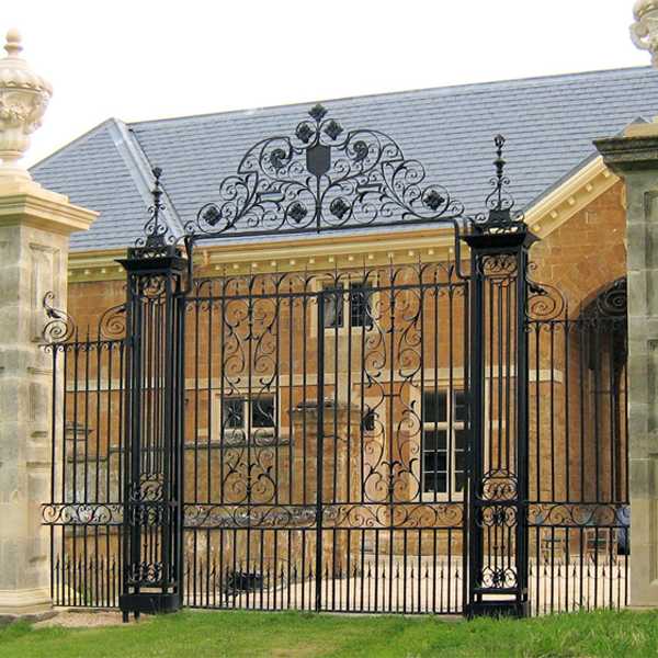 Customized Wrought Iron Driveway Gate Made for Client Jemma from France for Sale IOK-257