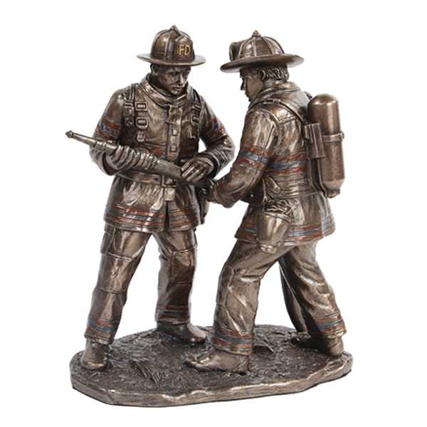 Life Size Casting Bronze Army Soldier Garden Statue Fireman Teamwork