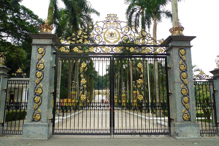 Modern estate entrance wrought iron double driveway gate designs for garden cost for sale--IOK-183