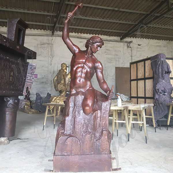 Custom Made Bronze Self Made Man Statue Replica Famous Casting Bronze Figure Statue for Sale BOKK-592