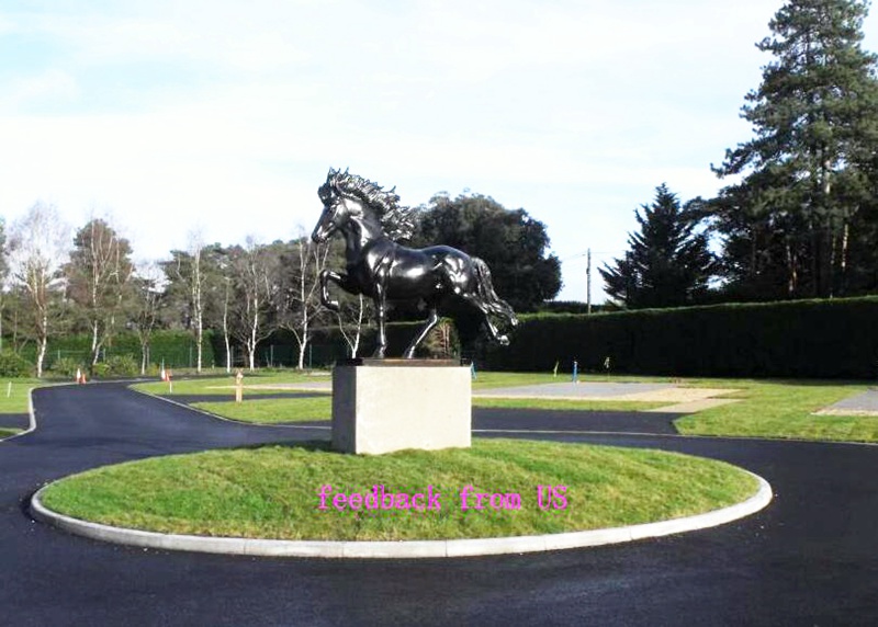 bronze life size horse statues