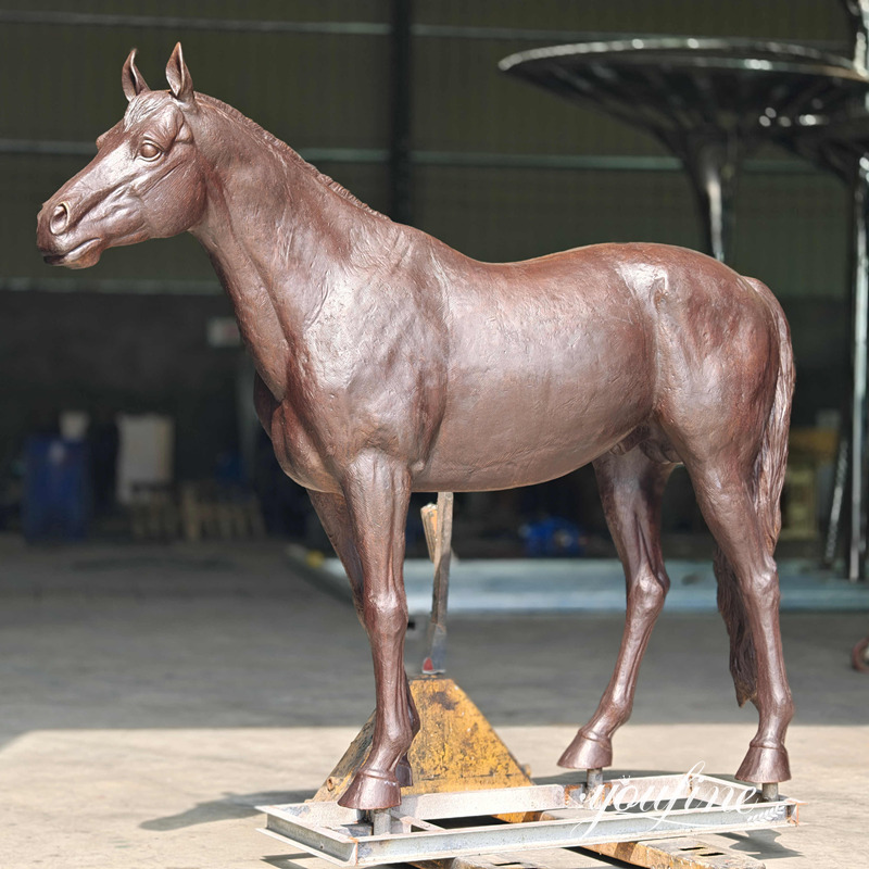 finished horse sculpture details