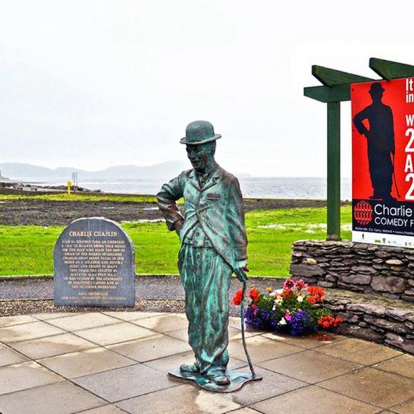 statue charlie chaplin