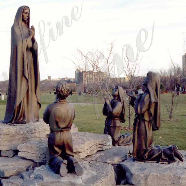 BOKK-606 Catholic Bronze Religious Statue Our Lady of Fatima Mother and Three Shepherd Children Bronze Religious Statues for Sale