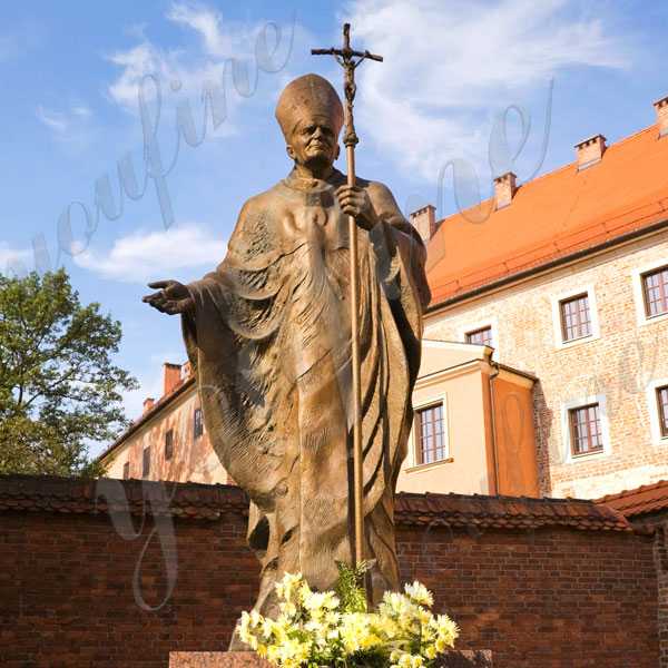 Catholic Bronze Pope John Paul II in The Grounds of Wawel Castle Replica Church Lawn Statue BOKK-615