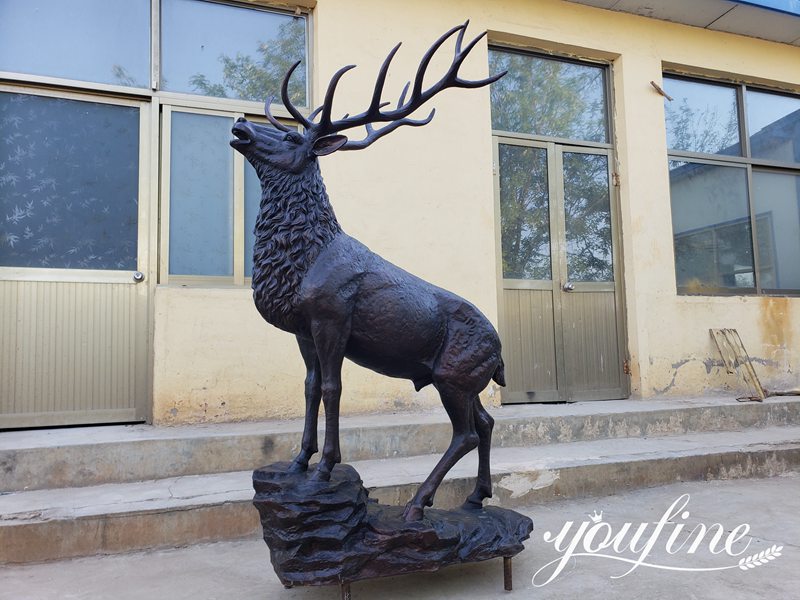 Bronze Elk Statue Introduction：