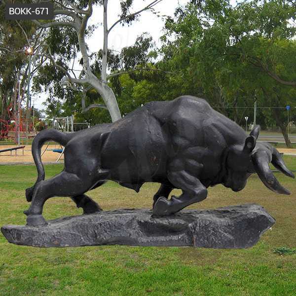 life size bronze bull statue for lawn ornamental charging bull statue for sale BOKK-671