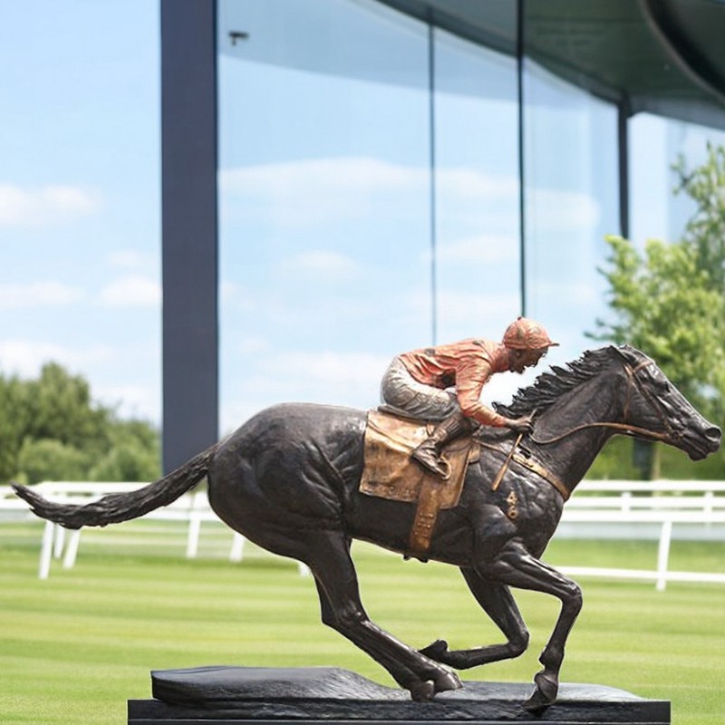 racing horse statue