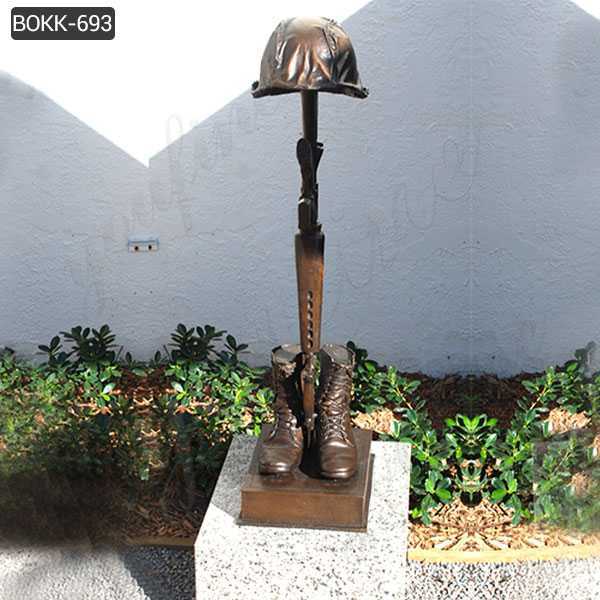 Antique Bronze War Memorial Battle Cross Boots Gun Helmet Statue for Sale BOKK-693