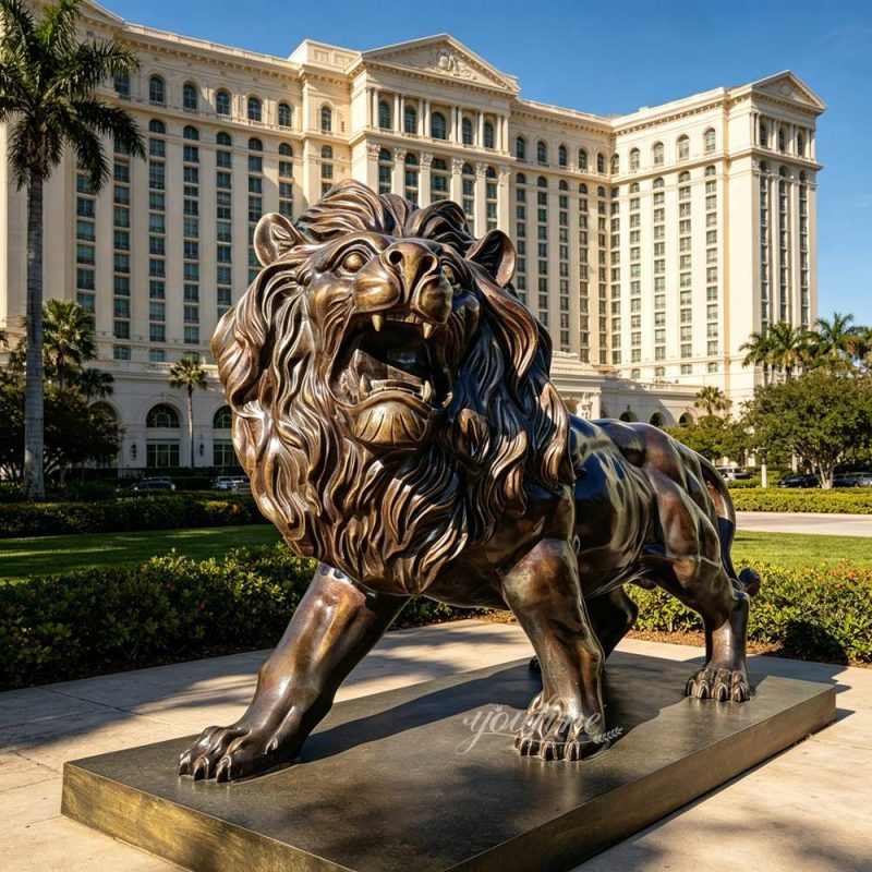 bronze Roaring lion In a building's park