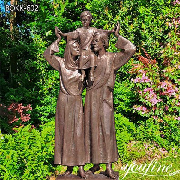 jesus mary and joseph statue
