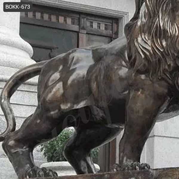 bronze lion statue body