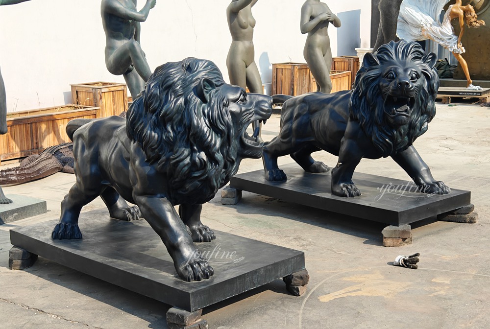 pair of Walking Roaring Lion Sculpture
