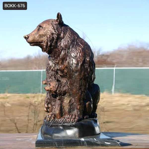 Casting Bronze Grizzly Bear Statue on sale