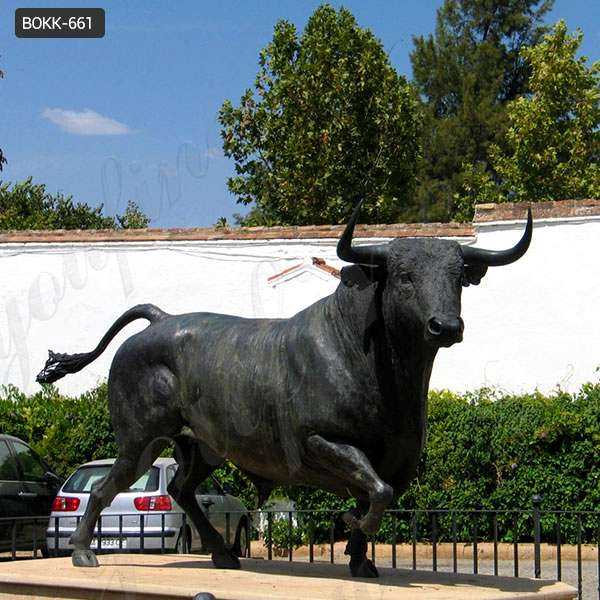 Decoration Life Size Bull Bronze Statue